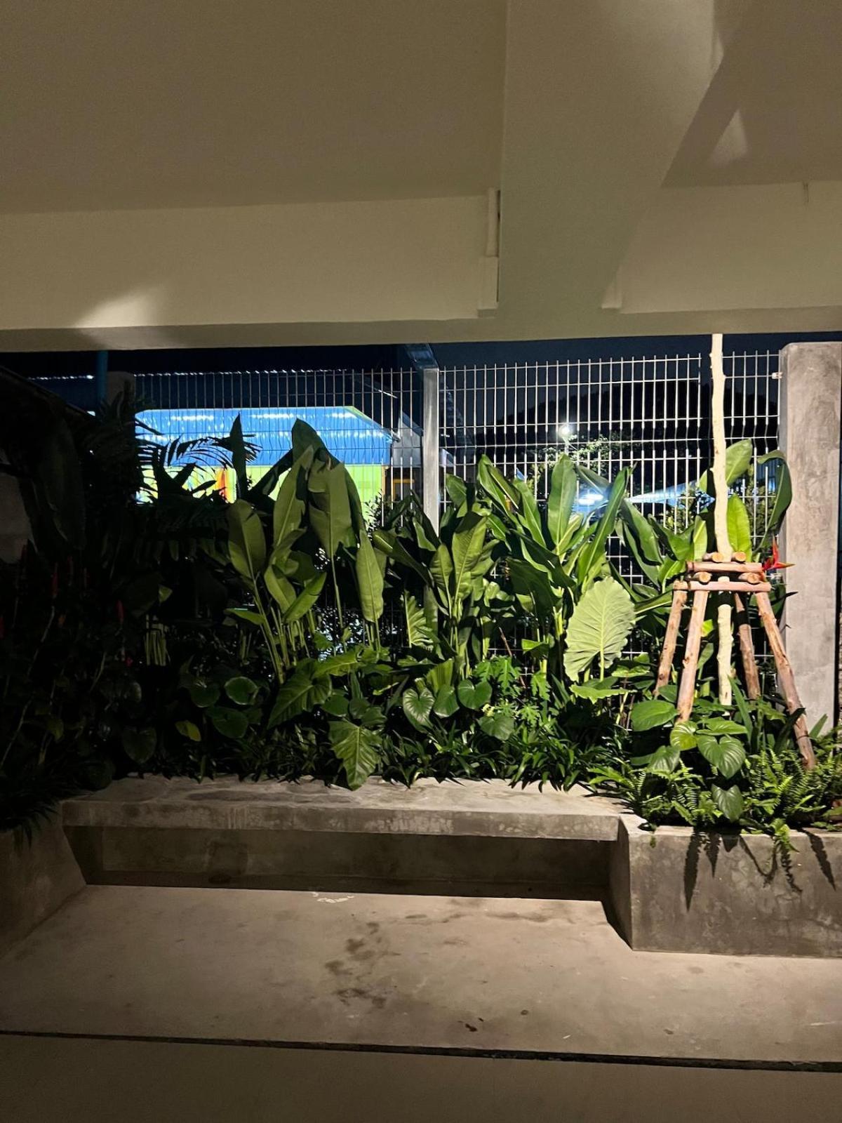 2 Bed & 2 Bath Suite, 4th Floor * Bangkok