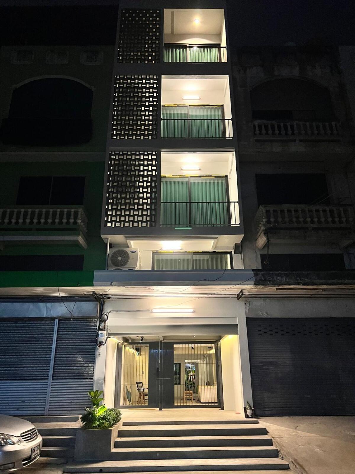 Apartamento 2 Bed & 2 Bath Suite, 4th Floor Bangkok