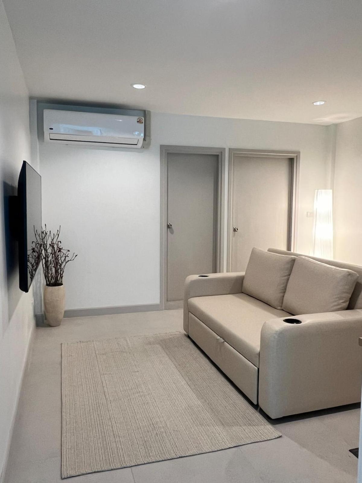 Apartamento 2 Bed & 2 Bath Suite, 4th Floor Bangkok
